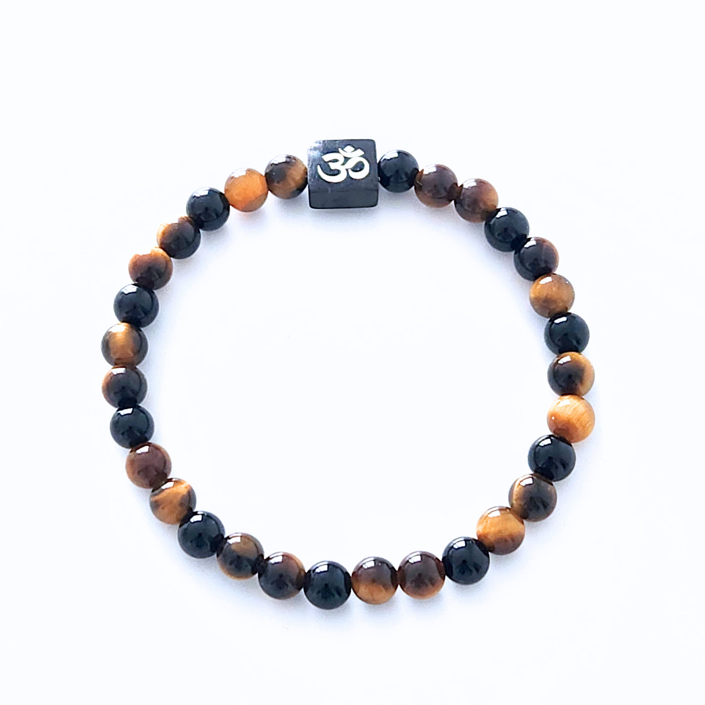 Bracelet pour homme en pierre naturelle d'oeil-de-tigre et d'onyx.