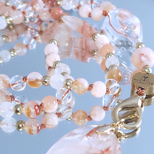Mala en pierre naturelle d'agate fleur de cerisier, pierre de lune et quartz clair.
