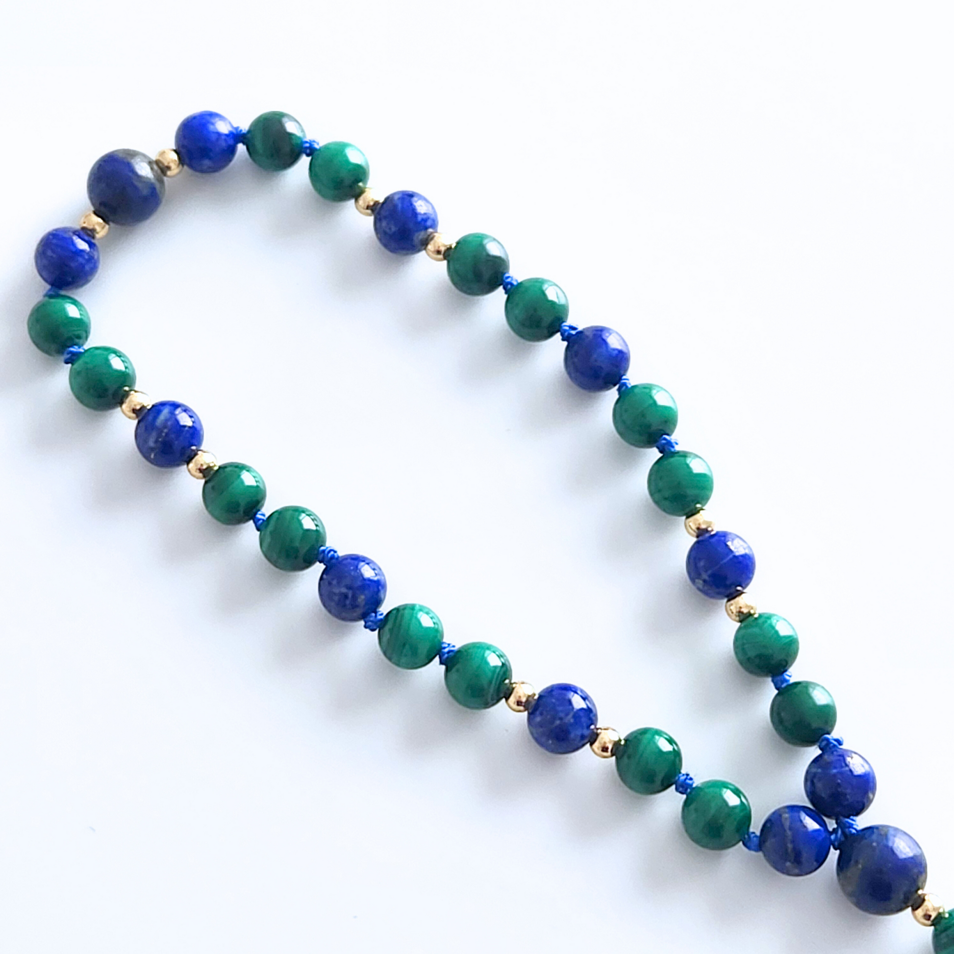 Mini mala de poche en pierre naturelle de lapis lazuli et malachite.